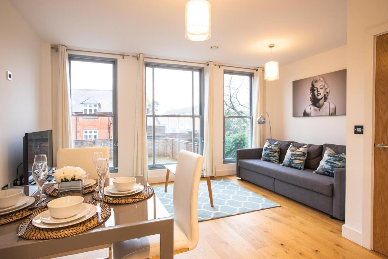 Urban Living'S ~ King Edward Luxury Apartments In The Heart Of Виндзор Экстерьер фото