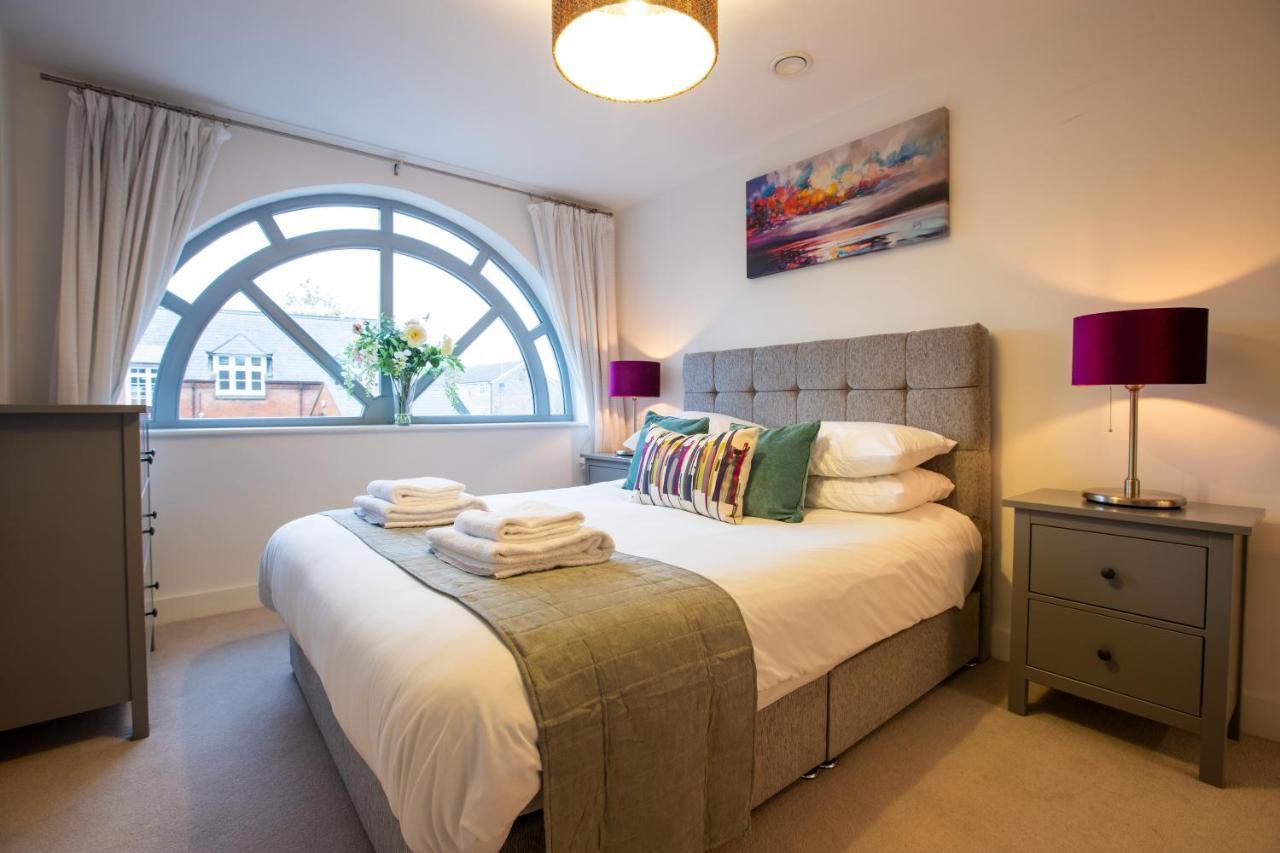 Urban Living'S ~ King Edward Luxury Apartments In The Heart Of Виндзор Экстерьер фото