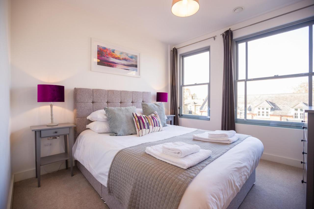 Urban Living'S ~ King Edward Luxury Apartments In The Heart Of Виндзор Экстерьер фото