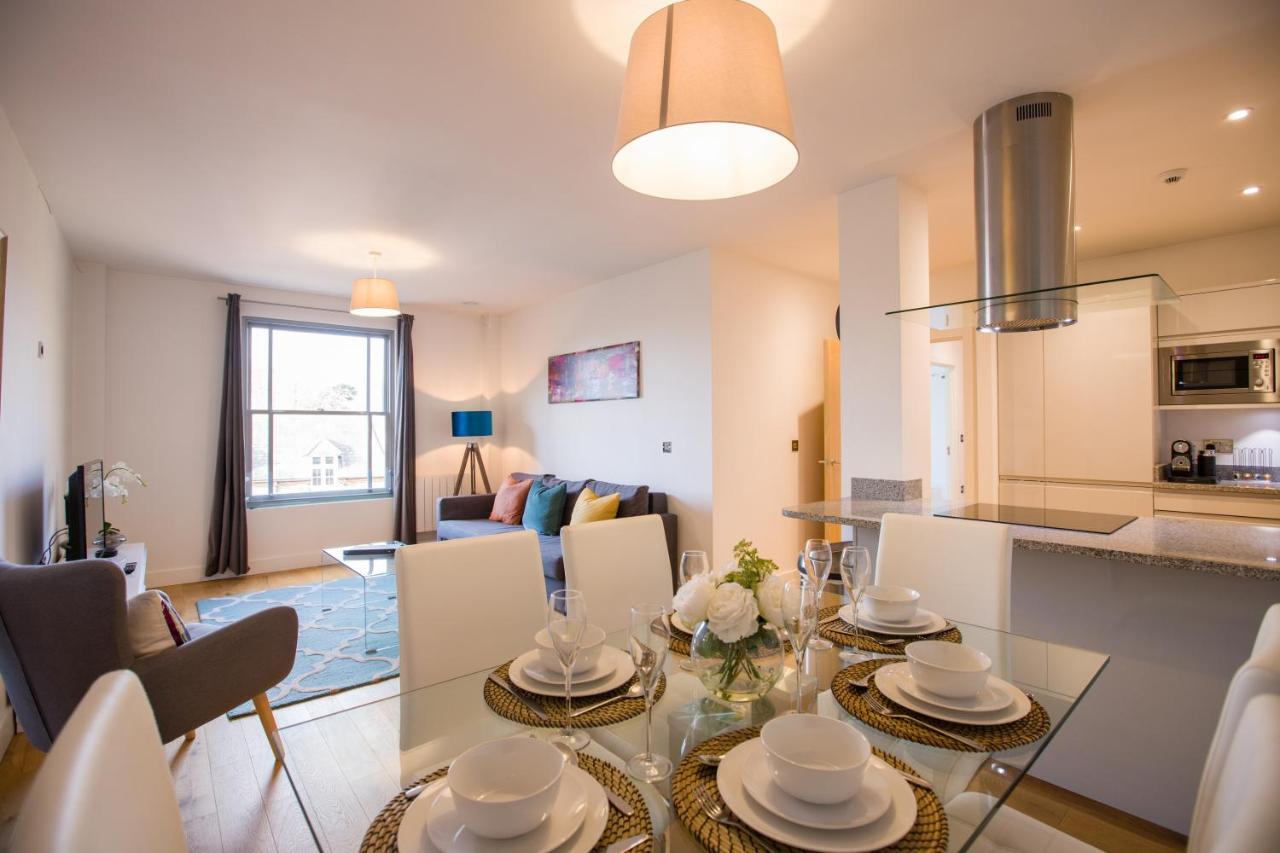 Urban Living'S ~ King Edward Luxury Apartments In The Heart Of Виндзор Экстерьер фото