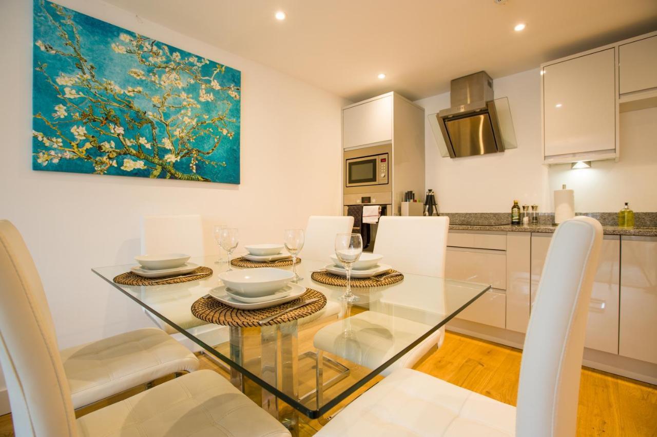 Urban Living'S ~ King Edward Luxury Apartments In The Heart Of Виндзор Экстерьер фото